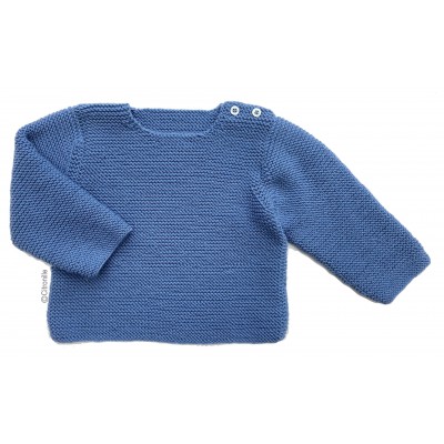 sweater buttoned on shoulder