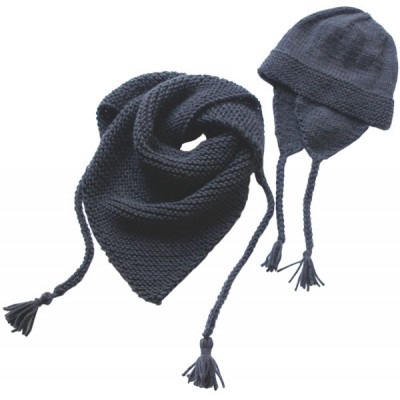 Peruvian shawl and hat